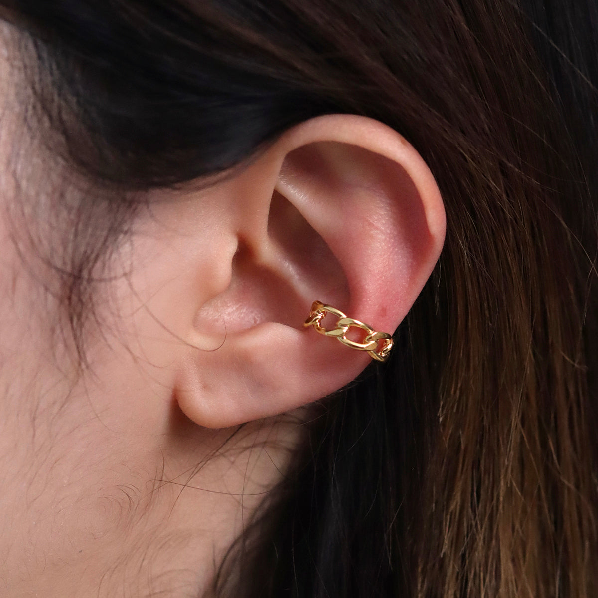 Curb Chain Ear Cuff