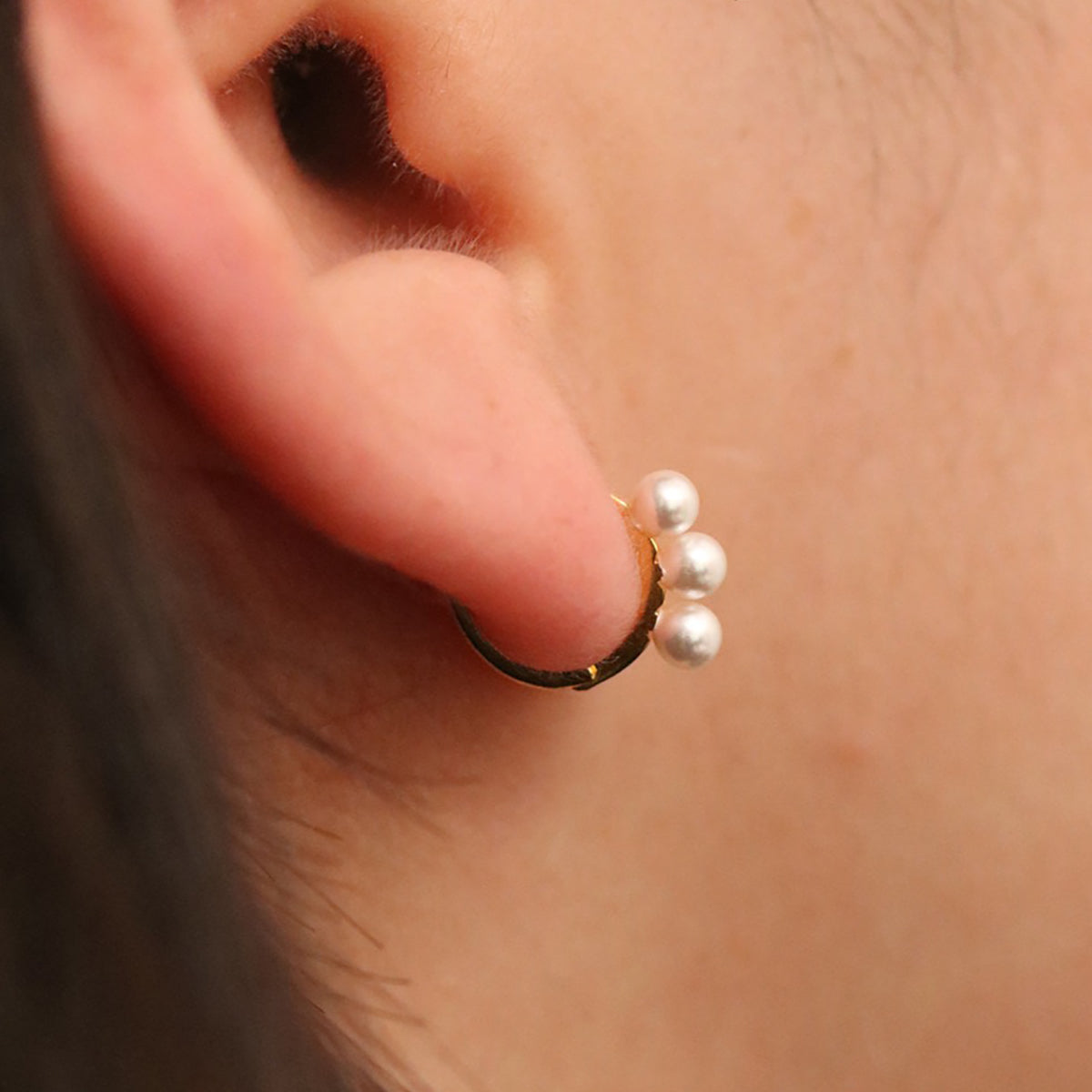 Triple Pearls Huggie Earring