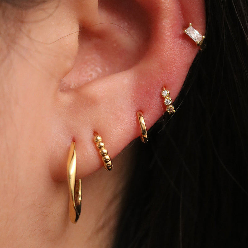 Dotted huggie earring