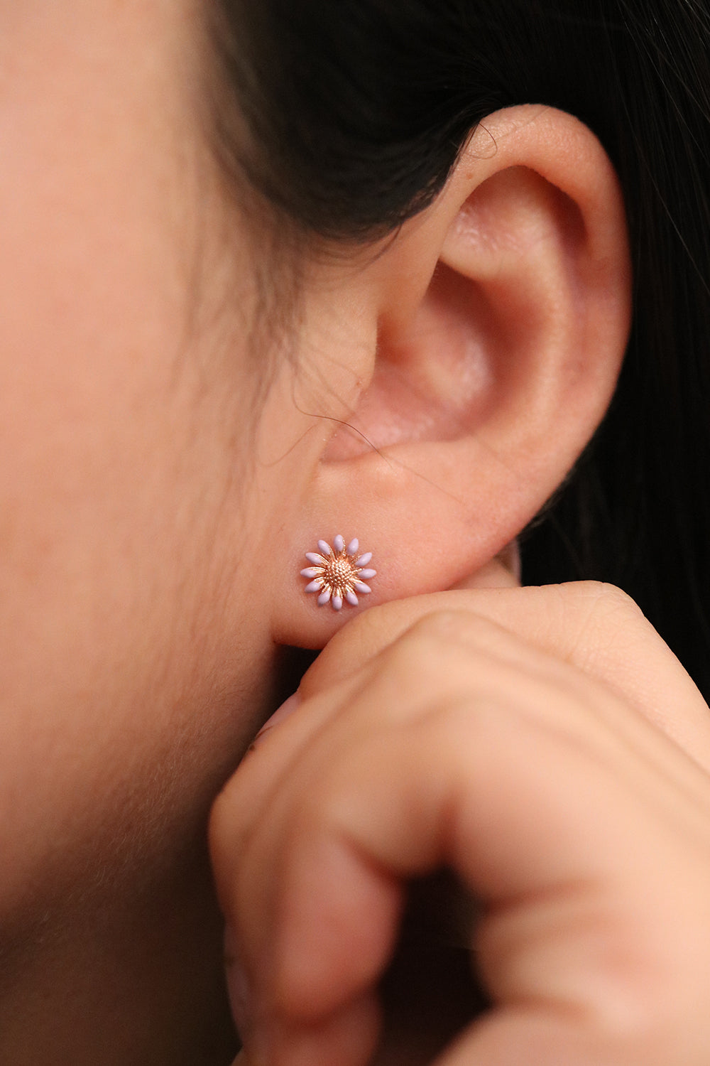 Coloured daisy earrings