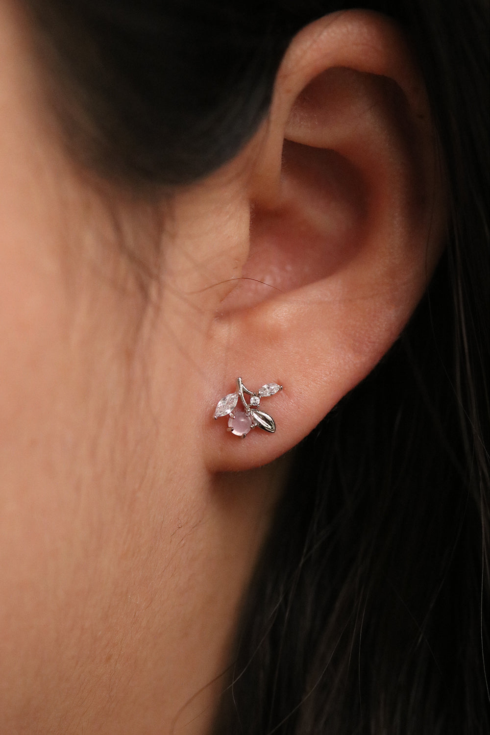 Cubic dew branch earrings