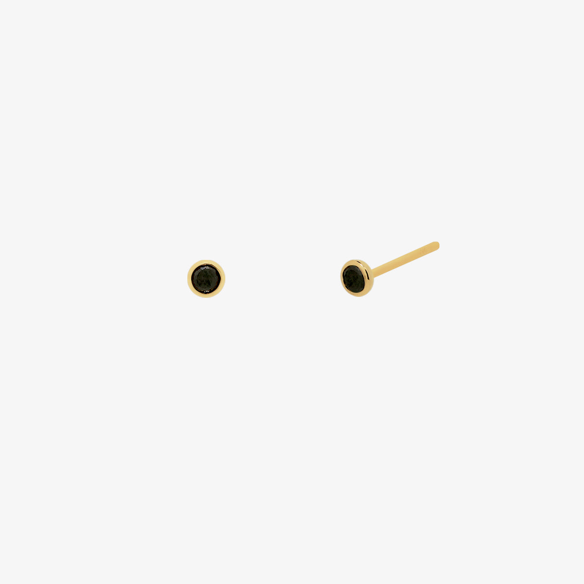 Black onyx studs