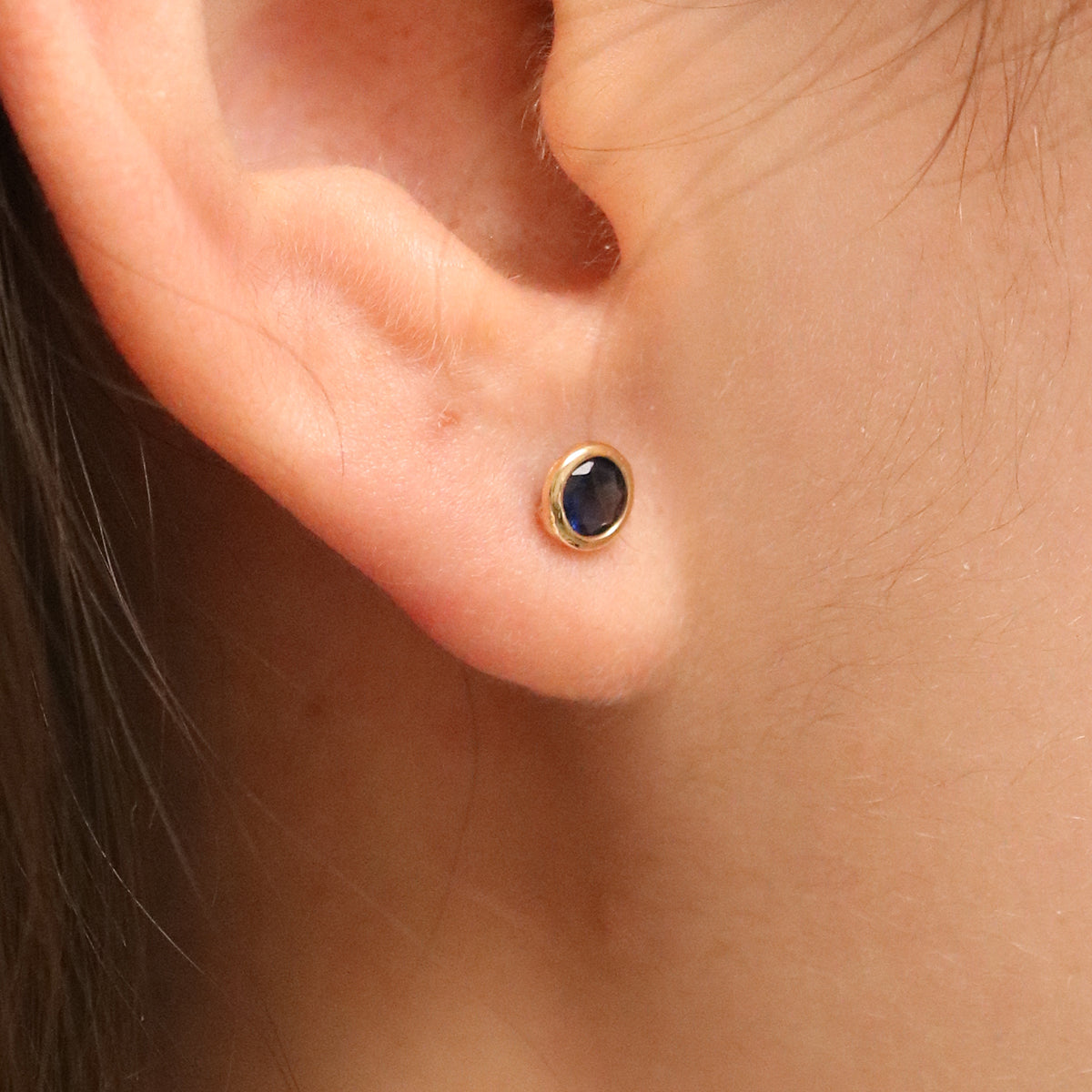 Sapphire studs