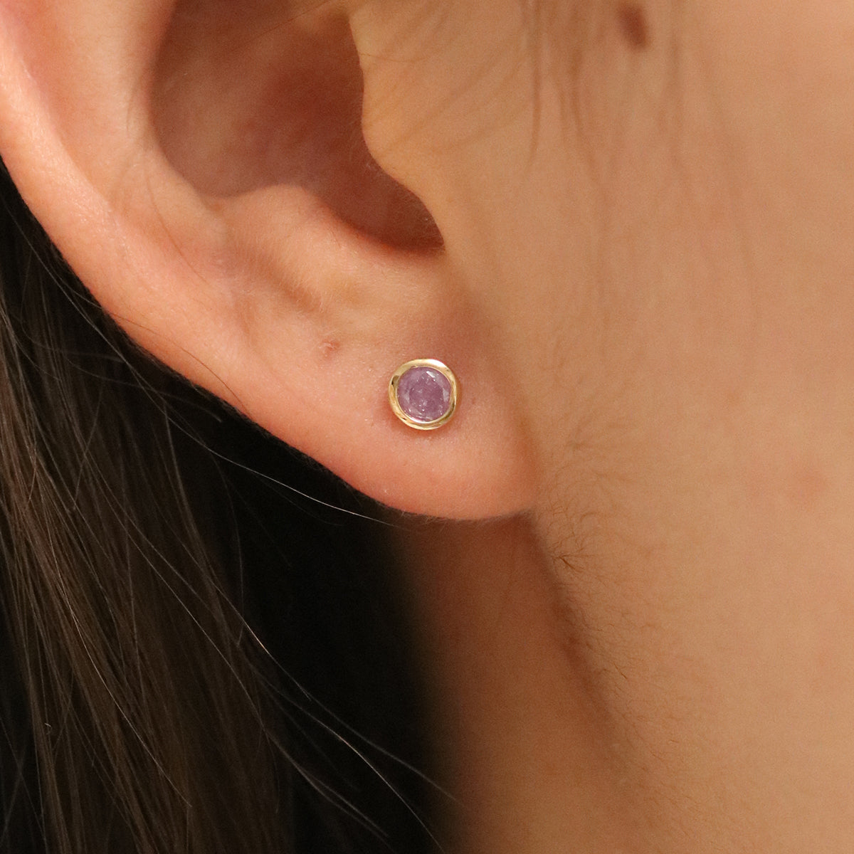 Amethyst studs