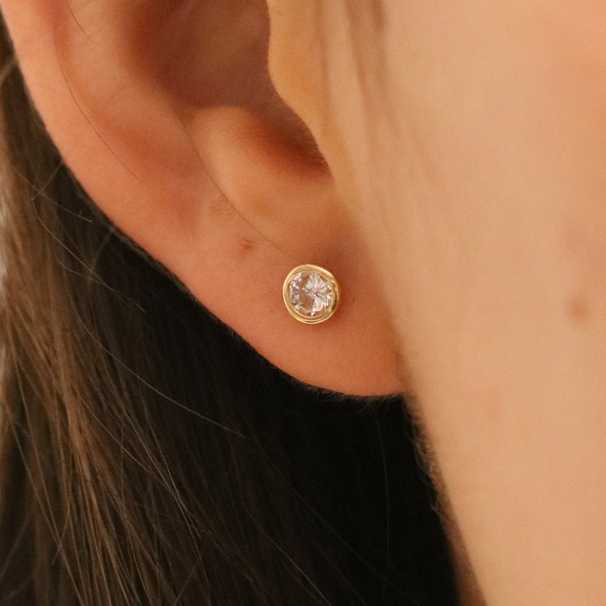 White topaz studs