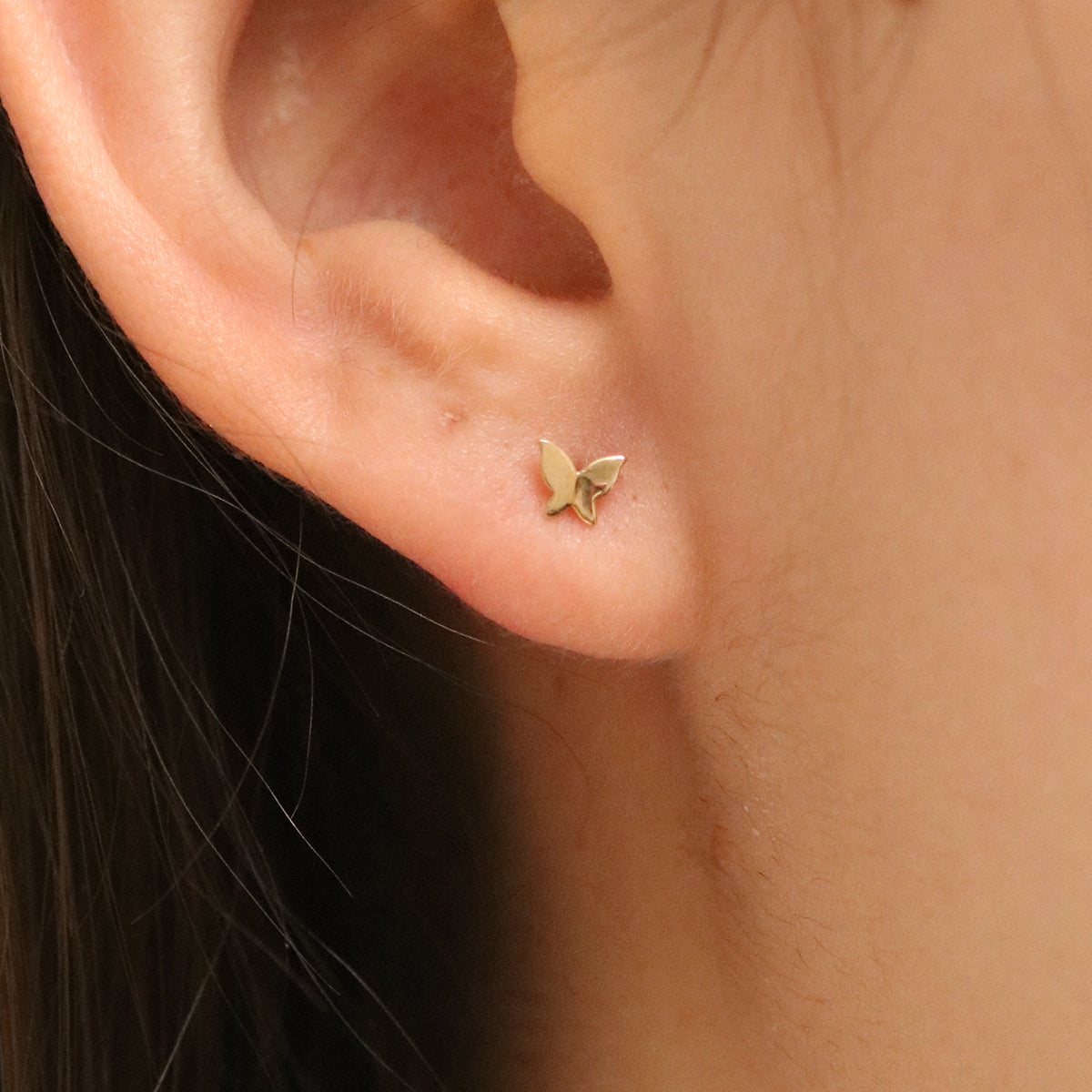 Butterfly studs