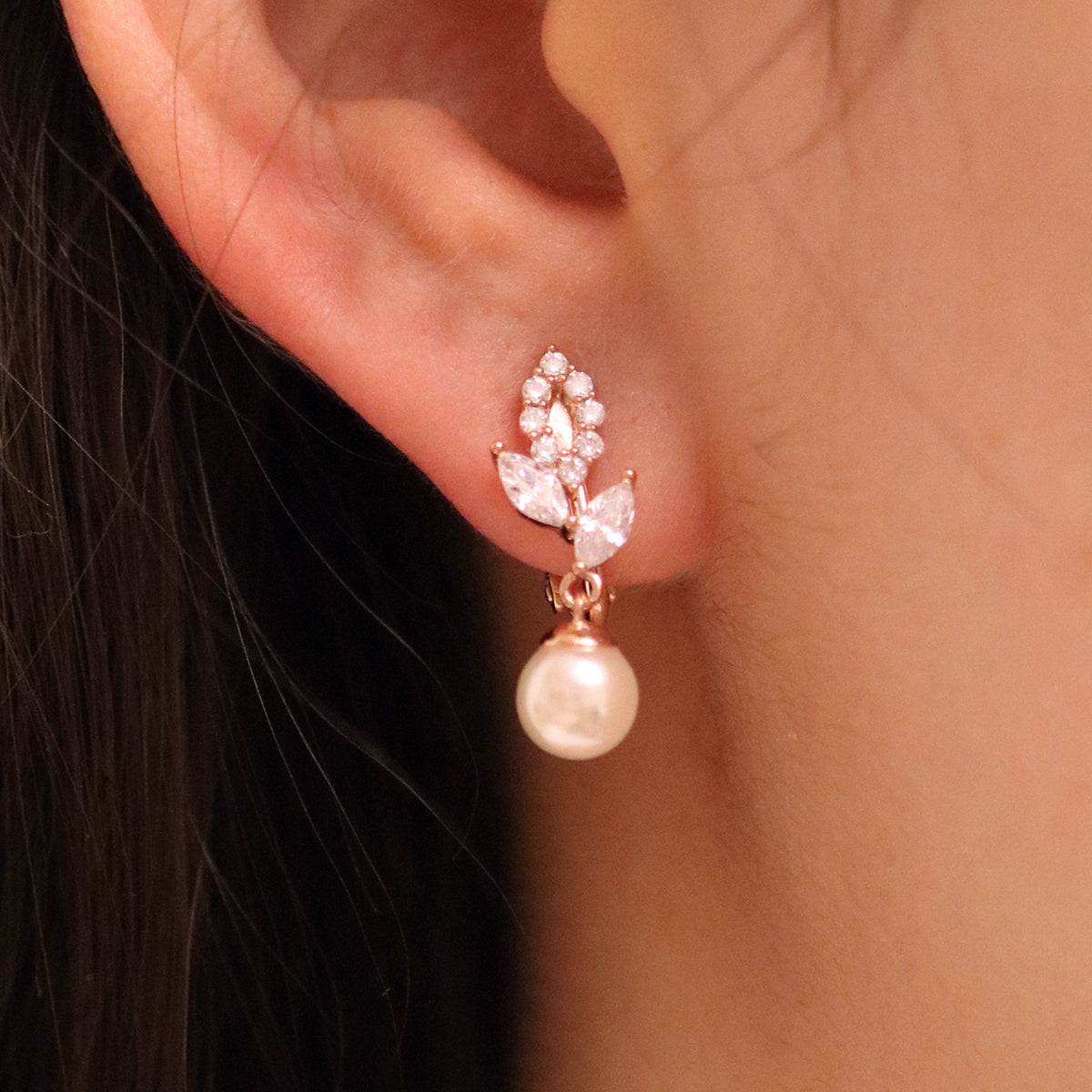 Laurel pearl drop clip on earrings