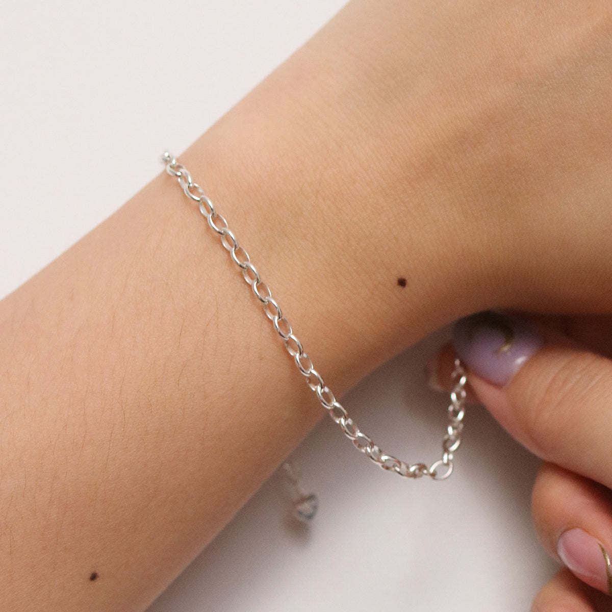 Plane chain heart bracelet