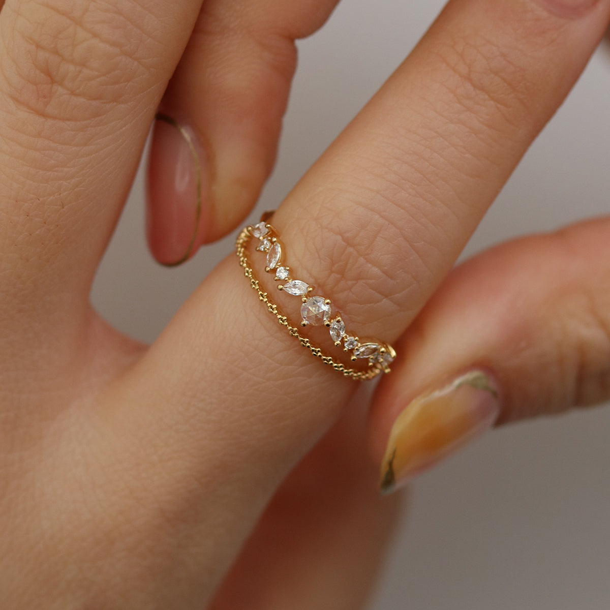 Cubic layered ring